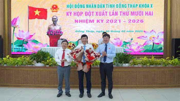 Miễn nhiệm chức Chủ tịch UBND tỉnh Đồng Tháp với ông Phạm Thiện Nghĩa