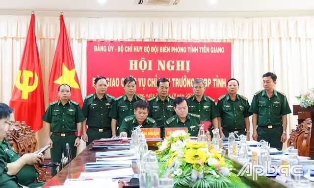 Bản tin 8H: Triển khai quyết định của Bộ Quốc phòng về công tác cán bộ