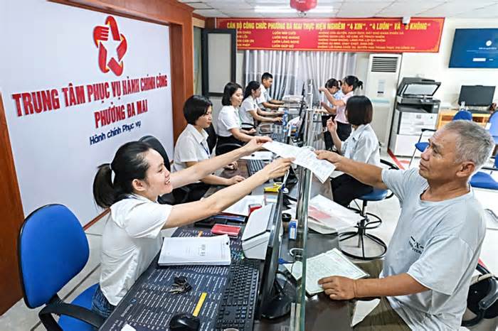 Xây dựng dữ liệu về nhân tài, cải cách tiền lương, đa dạng chính sách đãi ngộ cán bộ