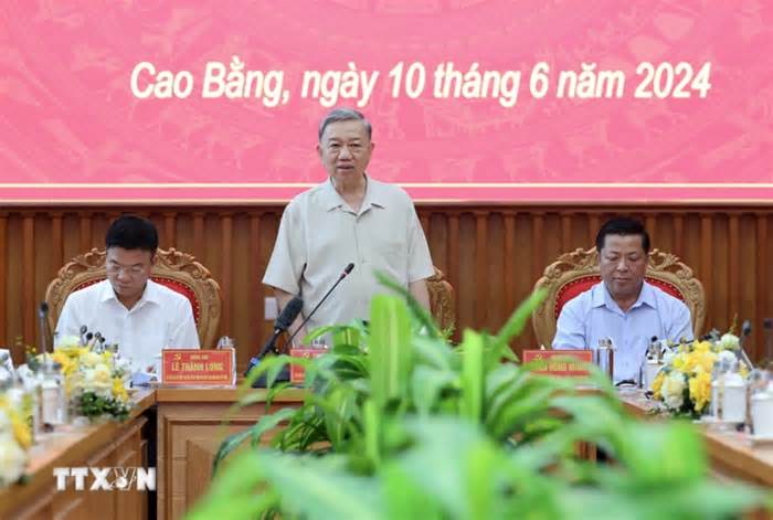 Chủ tịch nước Tô Lâm làm việc với Ban Thường vụ Tỉnh ủy Cao Bằng