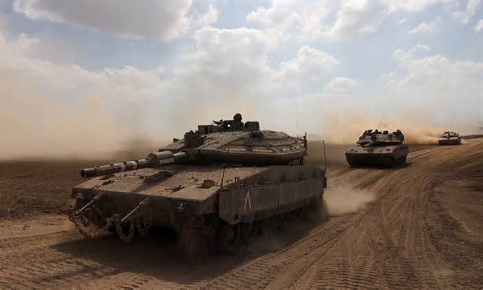 Xe tăng, binh sĩ Israel 'tiến công cục bộ' Dải Gaza