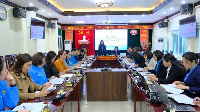 Hội nghị Ban Chấp hành LĐLĐ tỉnh Tuyên Quang lần thứ 2