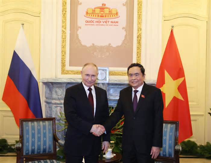 Chủ tịch Quốc hội Trần Thanh Mẫn hội kiến Tổng thống Nga Putin