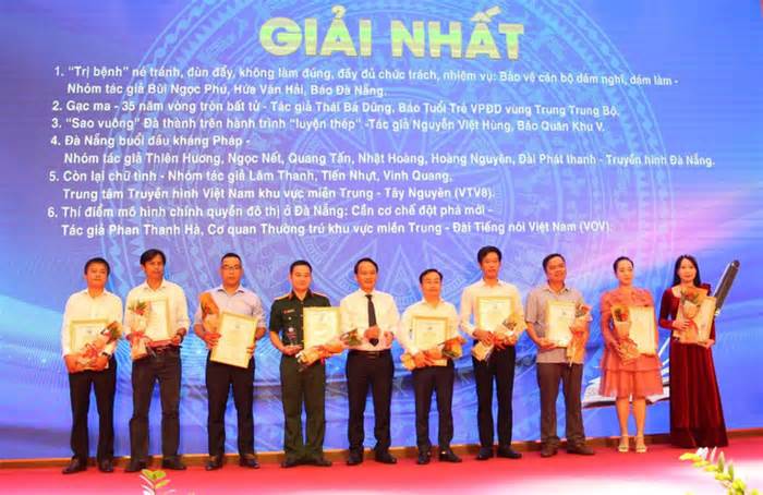 Báo Tuổi Trẻ đạt giải Nhất Giải Báo chí thành phố Đà Nẵng với loạt bài về Gạc Ma