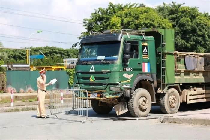 Xe ‘hổ vồ’ chở quá tải làm chết 4 mẹ con, chủ doanh nghiệp không thể vô can