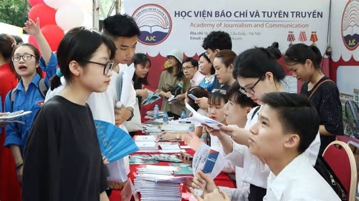 Học viện Báo chí và Tuyên truyền tuyển 2.400 chỉ tiêu năm 2024