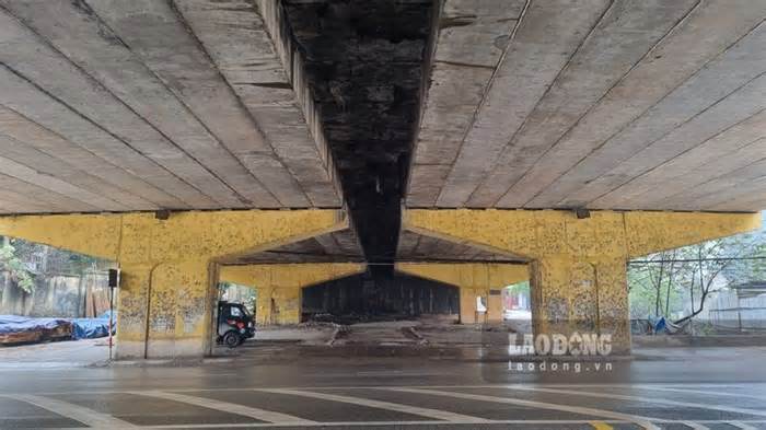 Sạch bóng quán cóc, phế thải dưới gầm cầu vượt cao tốc Hà Nội - Thái Nguyên