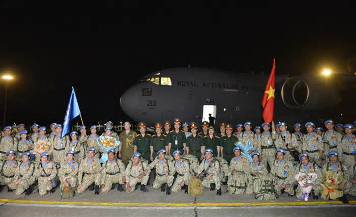 Đoàn quân y 'mũ nồi xanh' Việt Nam ở Nam Sudan hoàn thành nhiệm vụ trở về
