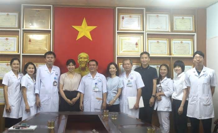 Bổ nhiệm Giám đốc và Phó Giám đốc Bệnh viện Đa khoa tỉnh Quảng Trị