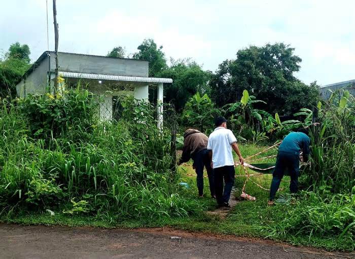 Thi thể người phụ nữ bị đốt trong phòng tắm