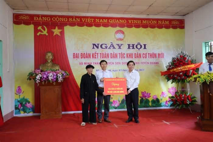 Đảng ủy Khối các cơ quan TW tổ chức hoạt động về nguồn tại Tuyên Quang