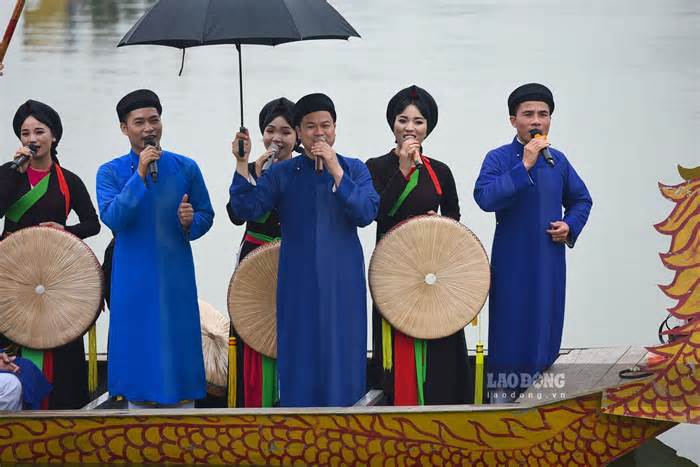 Bắc Ninh tổ chức hát quan họ trên thuyền dịp lễ 30.4