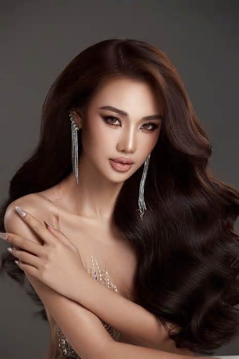Á khôi Nguyễn Đặng Huyền Trang dự thi Miss Grand Vietnam 2024