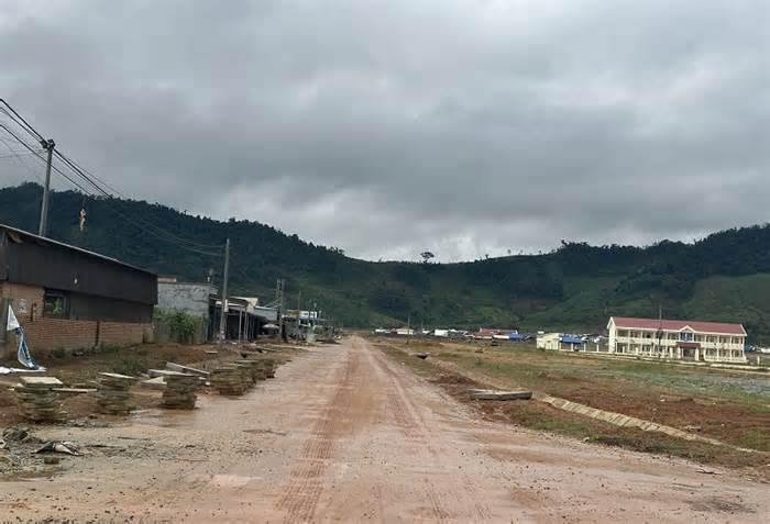 Thừa nhận thực trạng nhiều người dân rời bỏ khu tái định cư dự án thủy lợi ở Đắk Lắk