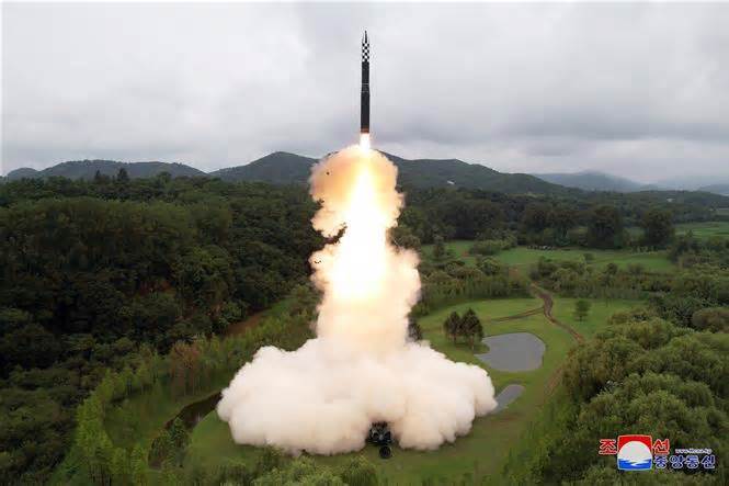 Chuyên gia: Triều Tiên tiến bộ không ngừng về công nghệ tên lửa