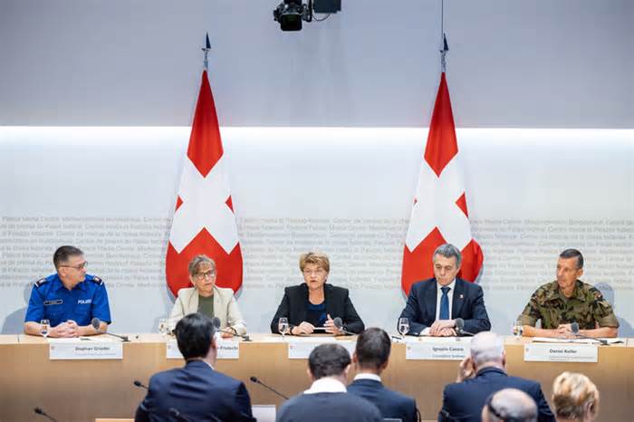 Thụy Sĩ muốn kéo cả Nga và Ukraine vào tiến trình hòa bình