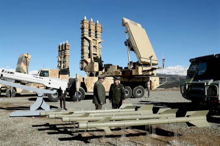 Reuters: Iran cung cấp cho Nga 400 tên lửa các loại