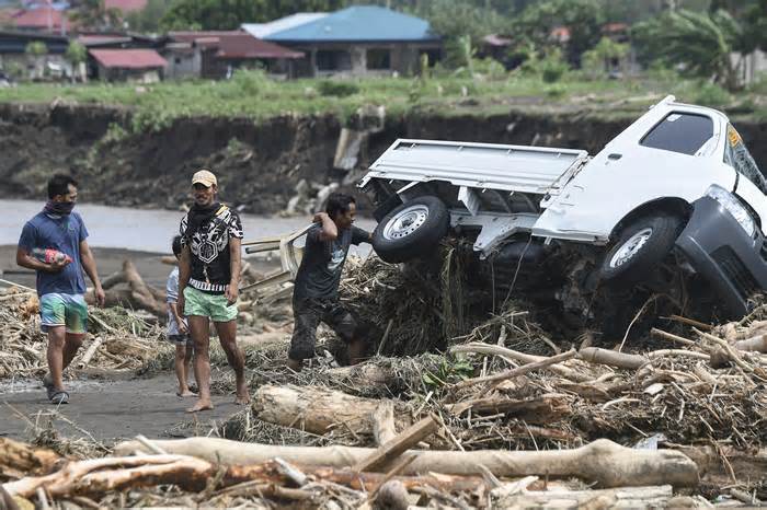 66 người chết do bão Trà Mi ở Philippines