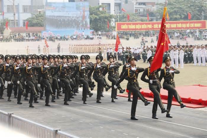 Khơi dậy tinh thần yêu nước, chủ nghĩa cách mạng, ý chí quyết chiến, quyết thắng