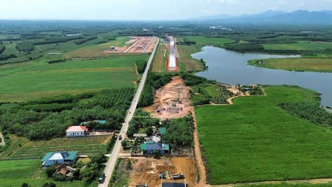 Tin tức 24h: Vị trí đặt 2 trạm dừng nghỉ cao tốc Bắc - Nam qua Quảng Bình