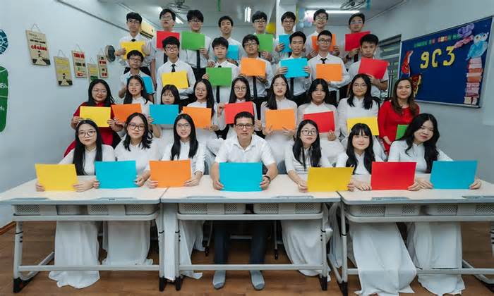 Hai lớp có 100% học sinh đỗ trường chuyên ở Hà Nội