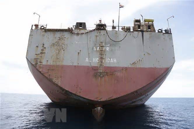 Vụ giải cứu tàu chở dầu FSO Safer: Tàu của Liên hợp quốc đến Yemen