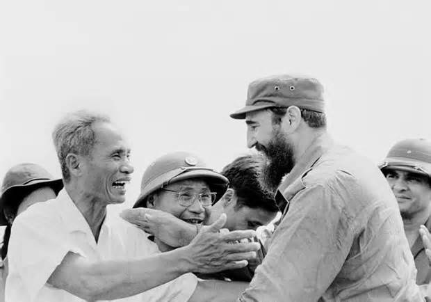 Những ký ức về “người bạn lớn” Fidel Castro của nhân dân Việt Nam
