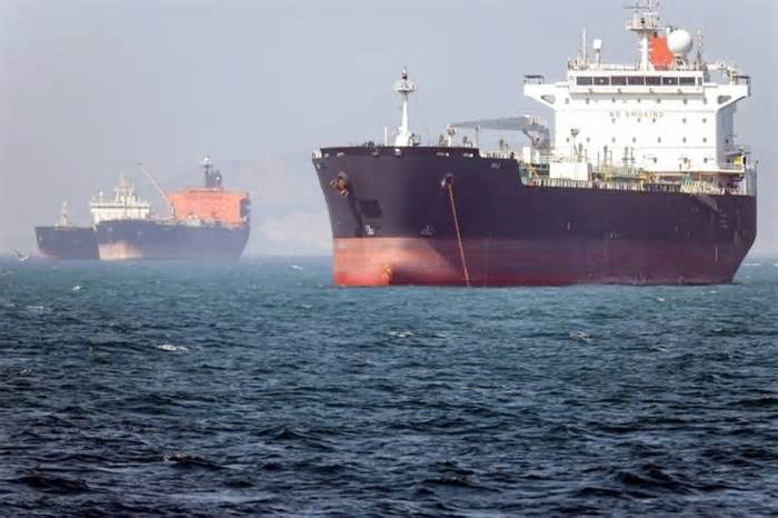 Đường qua eo biển Hormuz: Gỡ thủy lôi rất tốn thời gian