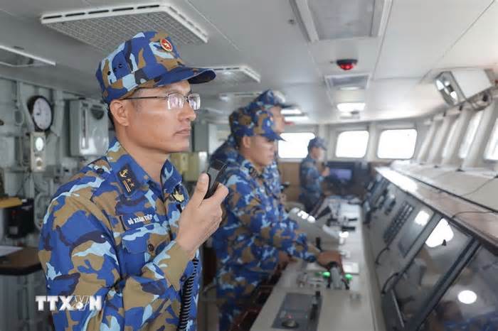 Kiểm tra luyện tập diễu binh lực lượng trên biển chuẩn bị cho nhiệm vụ A80