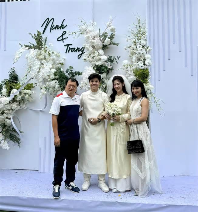 Đinh Mạnh Ninh cưới