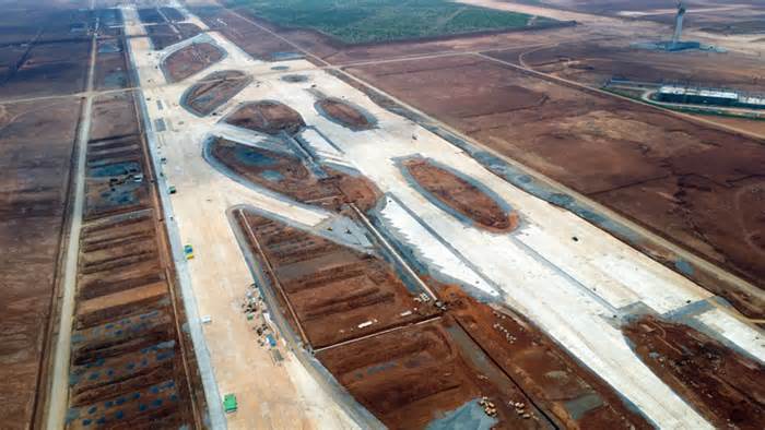 Đường cất hạ cánh dự án sân bay Long Thành vượt tiến độ 2 tháng