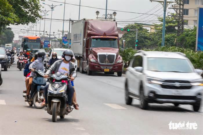 Tai nạn tăng trên quốc lộ 1, sẽ điều chỉnh phân luồng cao tốc Cam Lộ - La Sơn