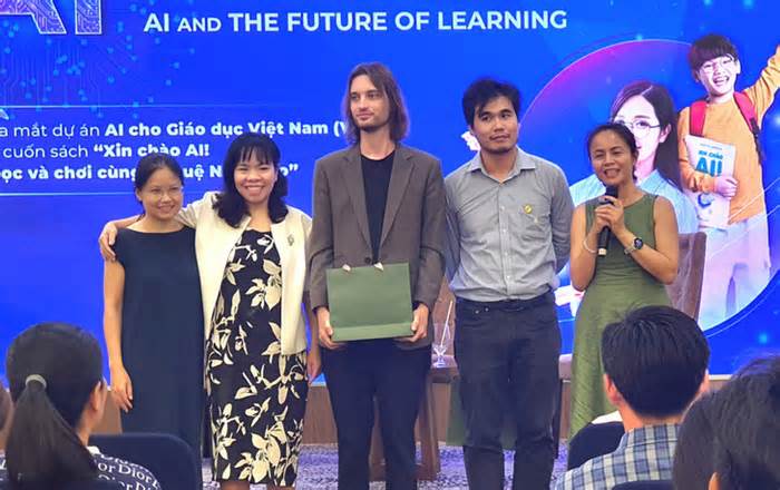 Ra mắt dự án AI cho giáo dục Việt Nam