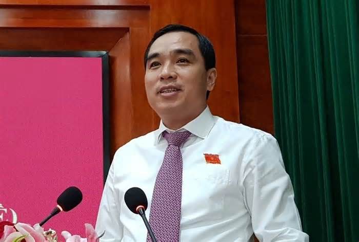 Kỷ luật Chánh thanh tra tỉnh Kiên Giang, Chủ tịch UBND TP. Phú Quốc