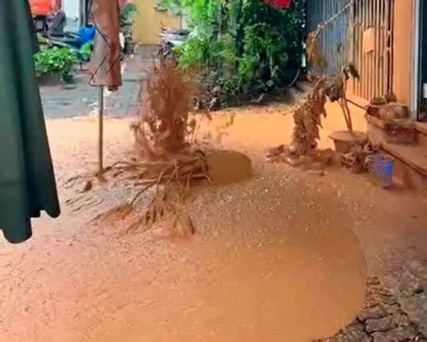 Khắc phục sự cố bùn lỏng phun lên lần thứ 5 tại dự án metro Hà Nội