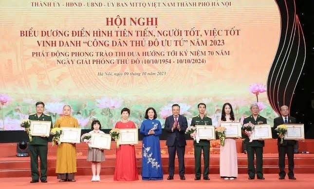 Hà Nội tặng danh hiệu 'Người tốt, việc tốt' cho 179 cá nhân