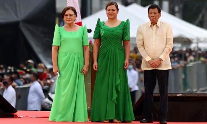 Ông Duterte nói sẽ quay lại chính trường nếu con gái bị luận tội