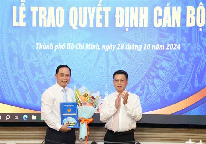 Chủ tịch UBND TPHCM bổ nhiệm cán bộ chủ chốt