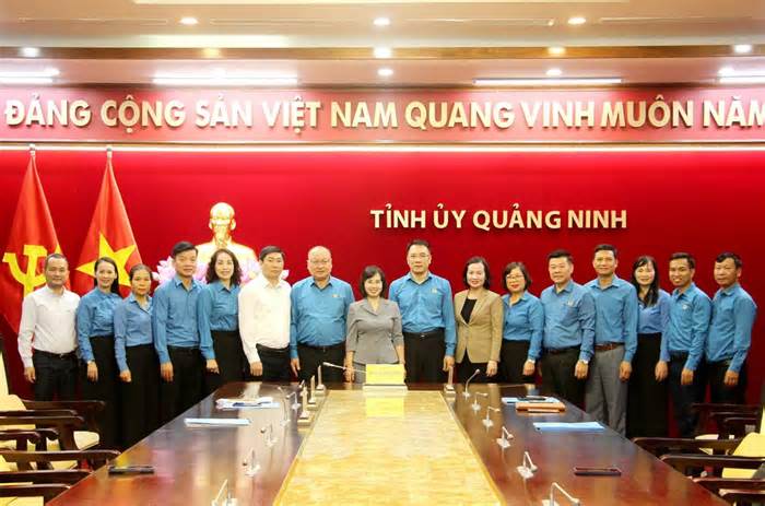 Quảng Ninh gặp mặt Đoàn đại biểu đi dự Đại hội Công đoàn Việt Nam