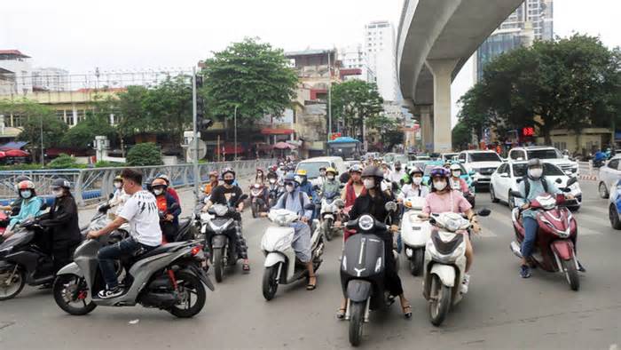 Phạt nguội người đi xe máy vi phạm: Có 'thuốc' không trị, 'bệnh' càng nặng hơn!