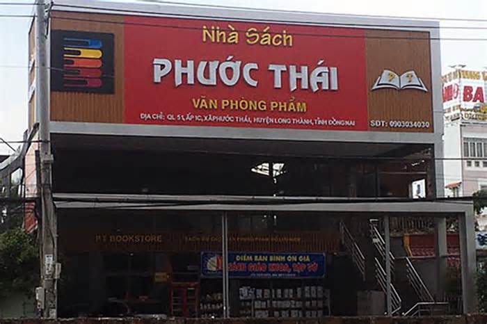 Truy bắt nghi can khống chế chủ nhà sách cướp tiền