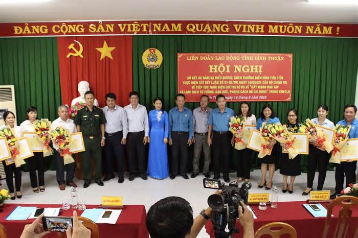 LĐLĐ tỉnh Bình Thuận khen thưởng 20 tập thể, cá nhân xuất sắc