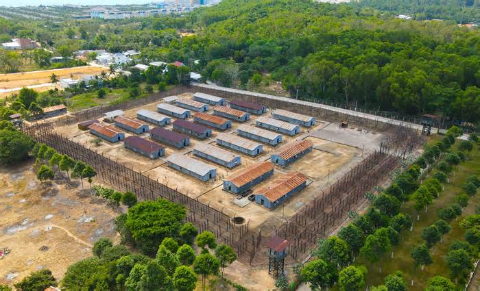 Trại giam tù binh Phú Quốc: 50 năm hồi ức mang tên 'địa ngục trần gian'