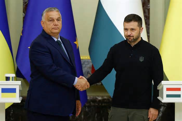 Ông Orban thúc giục Ukraine xem xét ngừng bắn trước khi đàm phán hòa bình
