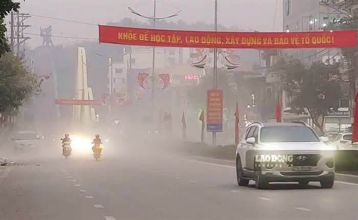 Hiện tượng mù khô là gì mà khiến hàng loạt chuyến bay đến Điện Biên phải hủy