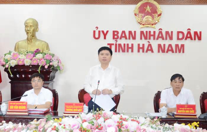 Chủ tịch tỉnh Hà Nam chỉ đạo giữ lại các ao nước nhỏ