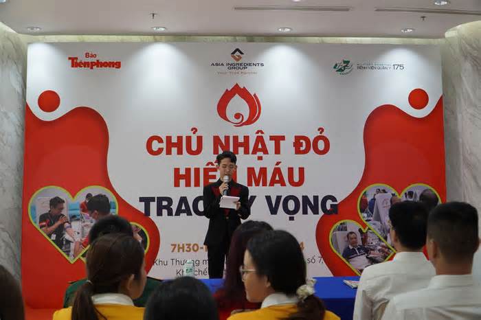 Người lao động Tập đoàn Nguyên liệu Á Châu AIG hiến máu tình nguyện Chủ Nhật Đỏ