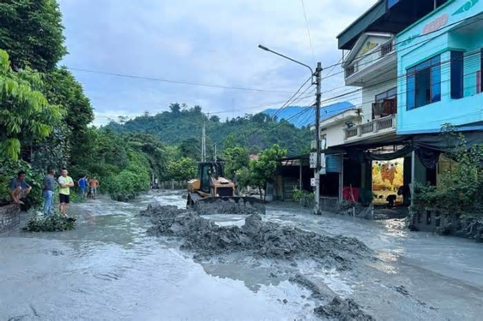 Lào Cai báo cáo nguyên nhân sự cố hồ thải, khuyến cáo dân không dùng nước trực tiếp