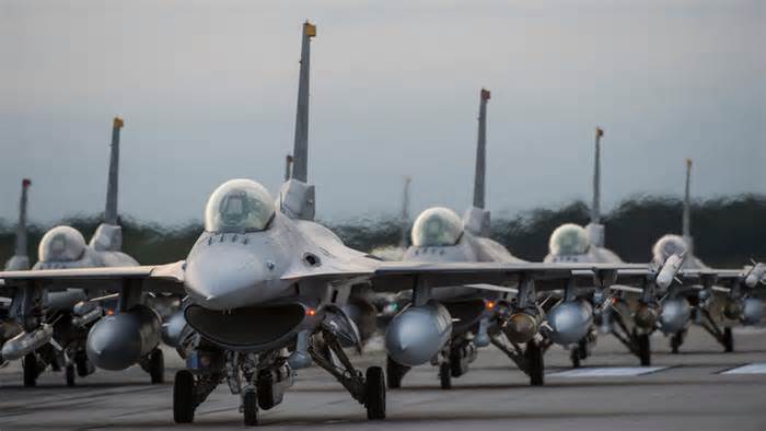 Hà Lan cho Ukraine thêm 6 tiêm kích F-16