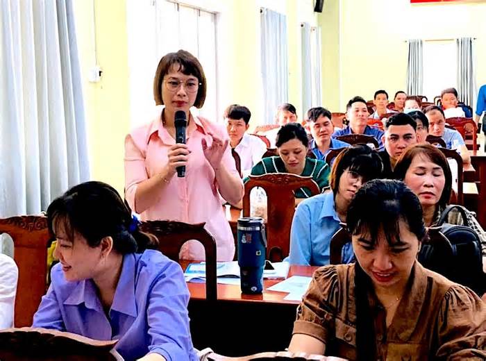 Tuyên truyền pháp luật cho CNLĐ Trà Vinh hưởng ứng Ngày Pháp luật Việt Nam